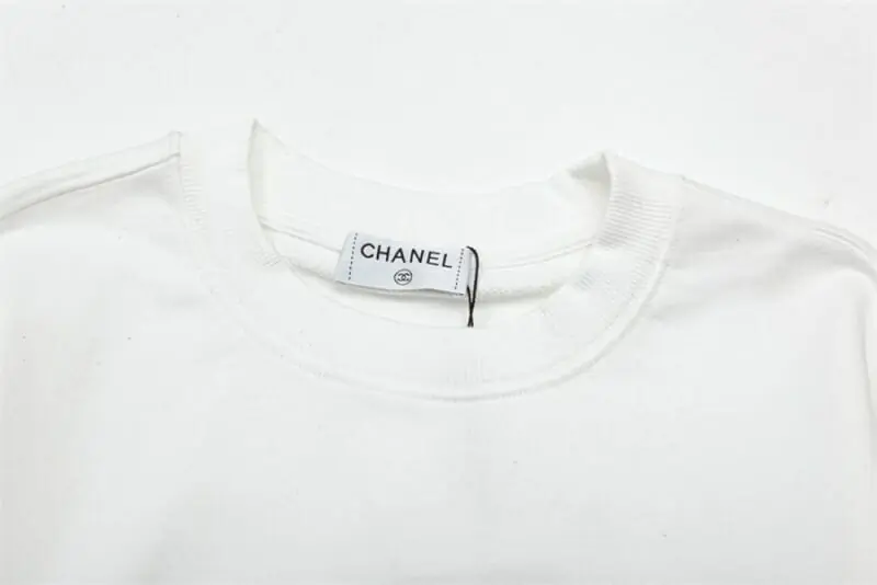 chanel sweatshirt manches longues pour unisexe s_125a2653